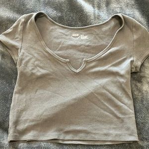 Low cut crop top